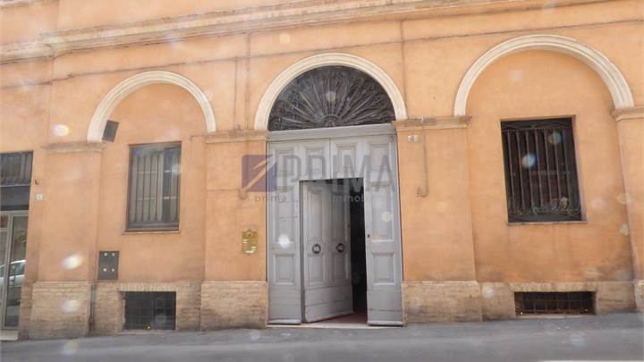 Ufficio in vendita in centro ad Osimo