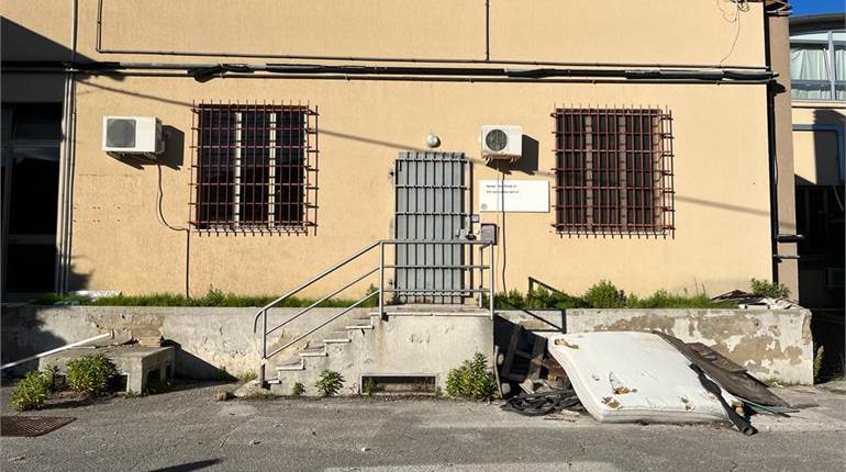 Locale di ampia metratura piano terra