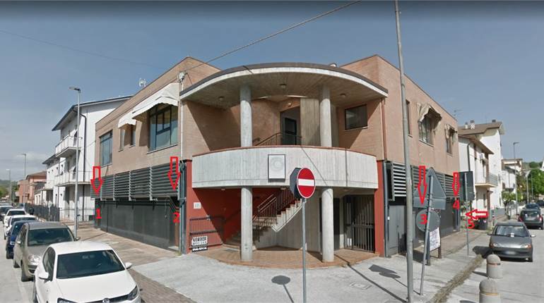 Locali per Uffici o Magazzini a Moie di Maiolati Spontini