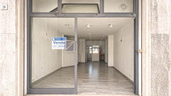Locale commerciale in zona quartiere adriatico