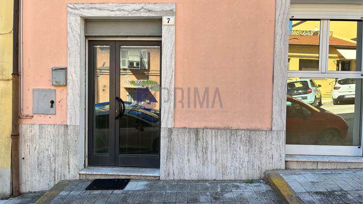 Negozio in affitto zona Pinocchio 