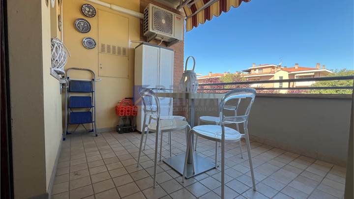 Appartamento duplex con terrazzo e garage in ottima posizione