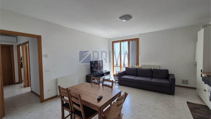 Appartamento a Jesi con rendita del 6,5% : locato a € 515 mensili